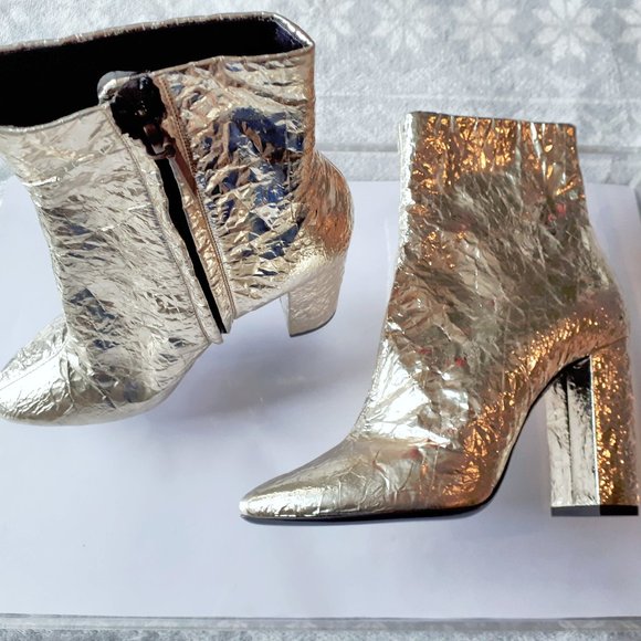 NWOT Saint Laurent metallic gold heeled ankle boot - Picture 3 of 11
